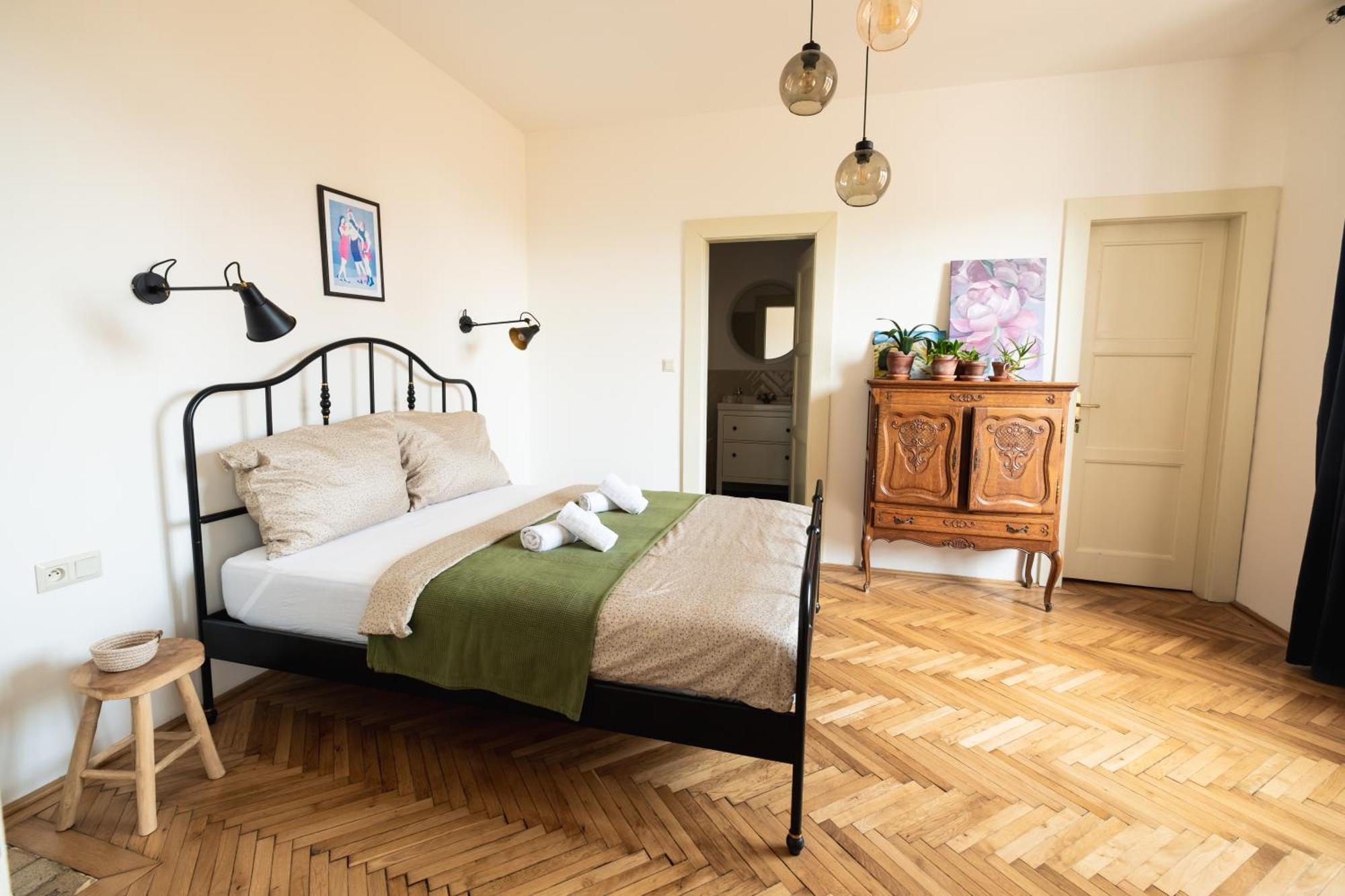 Romantic Apartment In The City Centre Banska Stiavnica Exterior foto